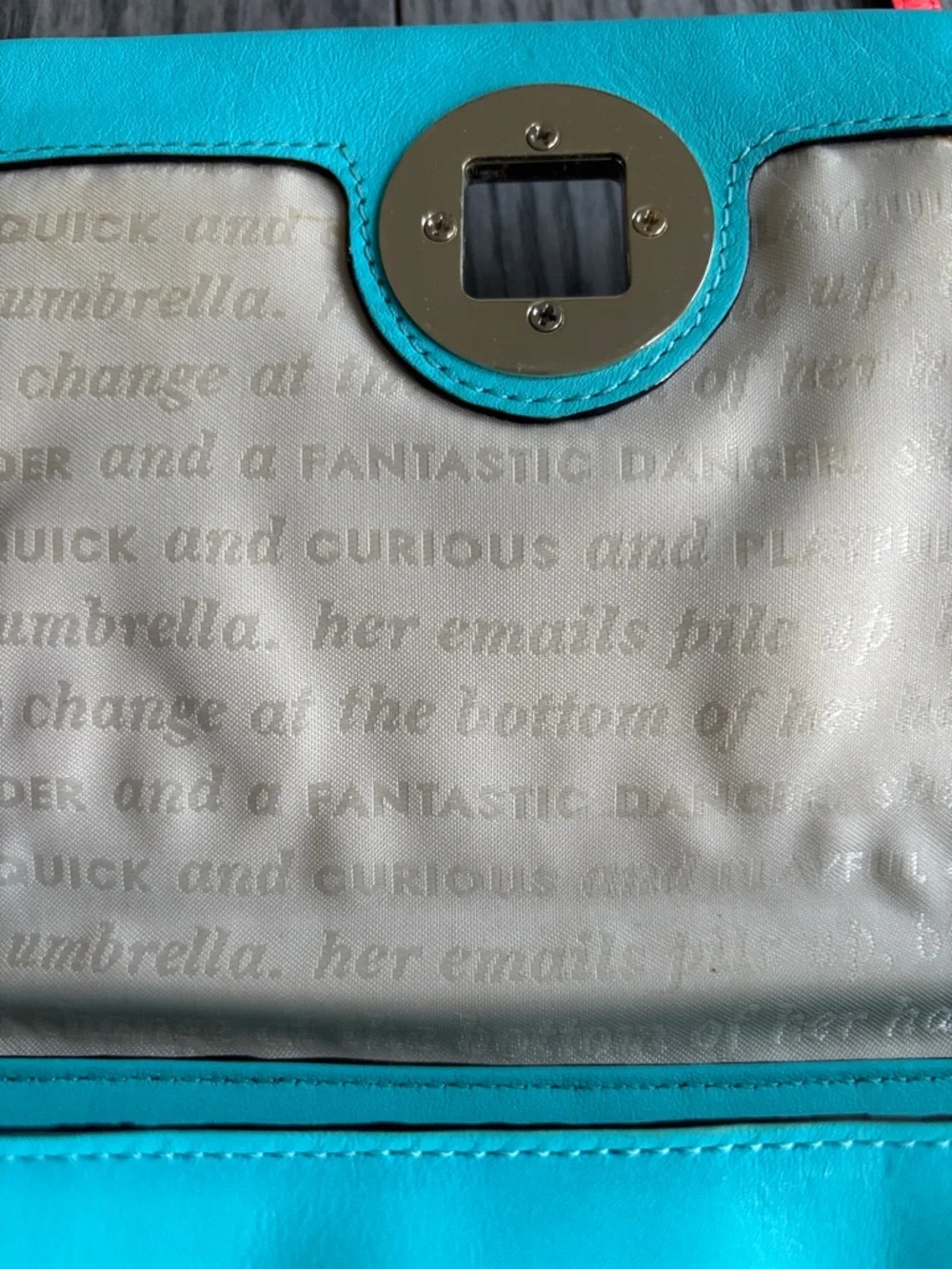 Kate Spade Crossbody Purse🩵🌼 - Picture 5 of 7